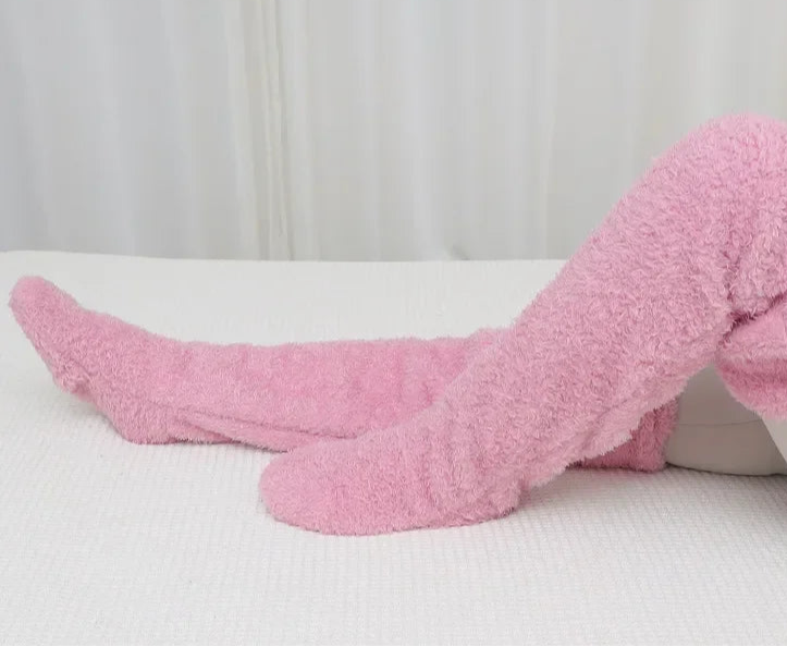 MEIAS DE PELÚCIA
